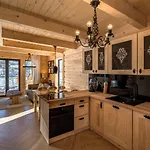 Goralski Pod Giewontem Chalet