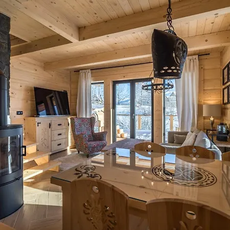 Goralski Pod Giewontem Dağ evi Kościelisko